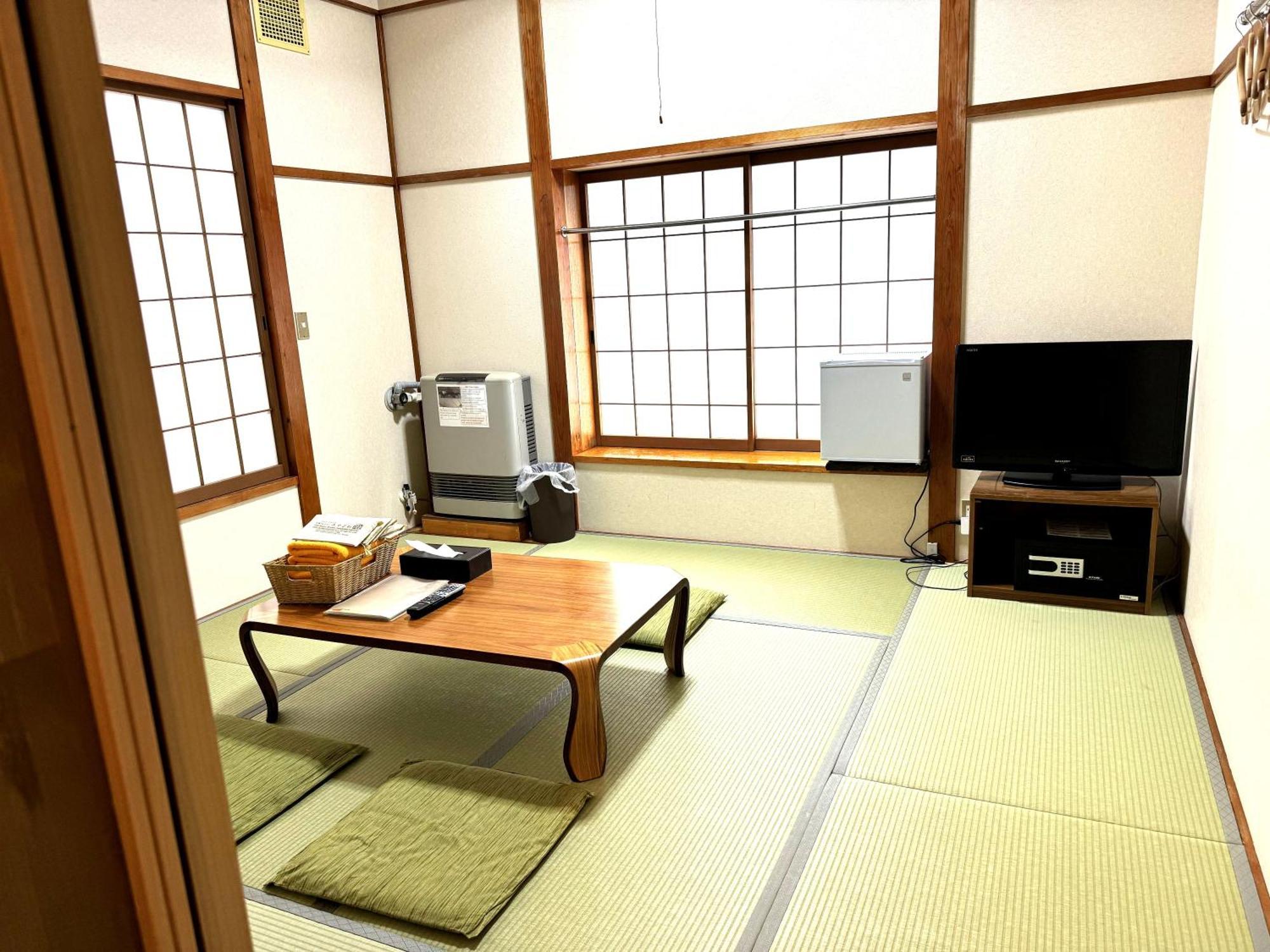 Nozawaonsen Guest House Miyazawa Exterior foto
